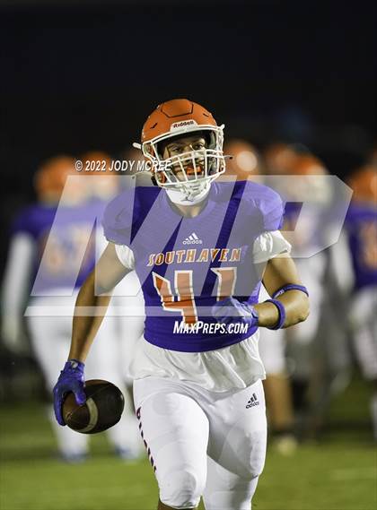 Thumbnail 3 in Starkville @ Southaven (MSHAA 6A Round 1) photogallery.