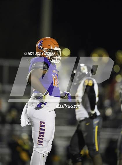 Thumbnail 2 in Starkville @ Southaven (MSHAA 6A Round 1) photogallery.