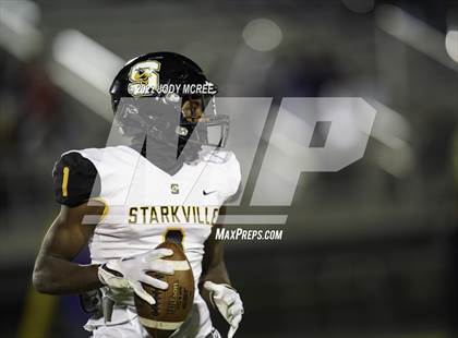 Thumbnail 2 in Starkville @ Southaven (MSHAA 6A Round 1) photogallery.