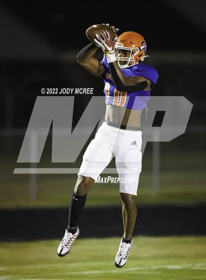 Thumbnail 2 in Starkville @ Southaven (MSHAA 6A Round 1) photogallery.