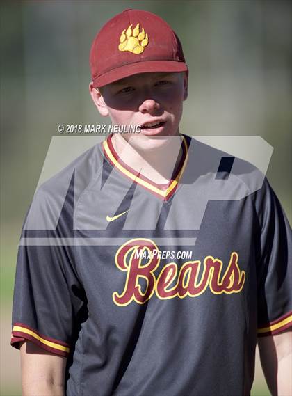 Thumbnail 1 in Menlo-Atherton @ Aragon photogallery.