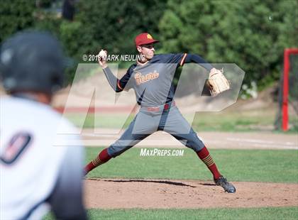 Thumbnail 1 in Menlo-Atherton @ Aragon photogallery.