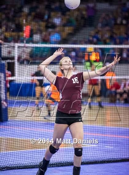 Thumbnail 1 in Swink vs. Akron (CHSAA 2A Playoff) photogallery.