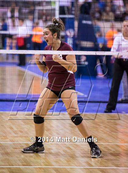 Thumbnail 3 in Swink vs. Akron (CHSAA 2A Playoff) photogallery.