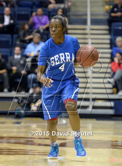 Thumbnail 1 in Serra vs. McClatchy (CIF State D1 Final) photogallery.