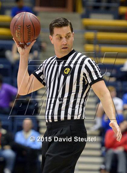 Thumbnail 2 in Serra vs. McClatchy (CIF State D1 Final) photogallery.