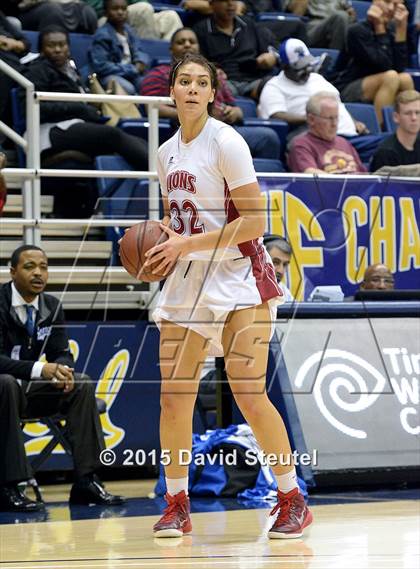 Thumbnail 2 in Serra vs. McClatchy (CIF State D1 Final) photogallery.