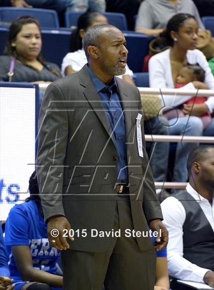 Thumbnail 3 in Serra vs. McClatchy (CIF State D1 Final) photogallery.