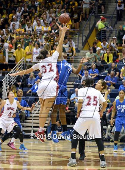 Thumbnail 3 in Serra vs. McClatchy (CIF State D1 Final) photogallery.