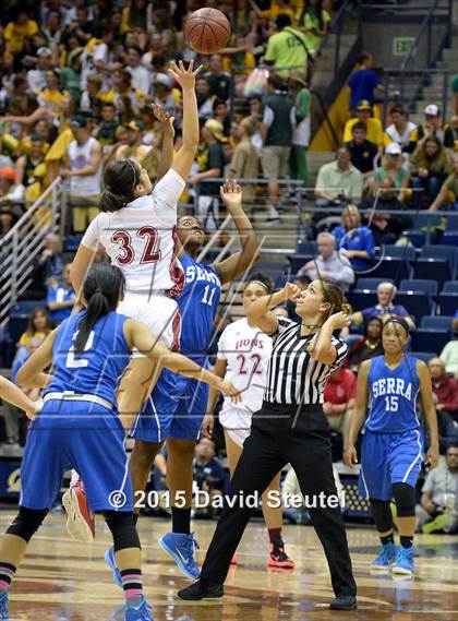 Thumbnail 2 in Serra vs. McClatchy (CIF State D1 Final) photogallery.