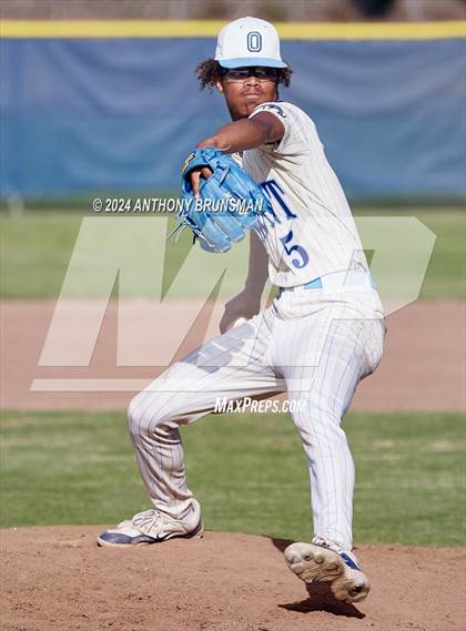 Thumbnail 1 in Central Catholic @ Oakmont (CIF NorCal D3 Final) photogallery.