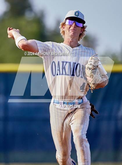 Thumbnail 2 in Central Catholic @ Oakmont (CIF NorCal D3 Final) photogallery.