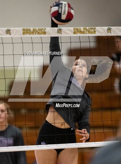 Thumbnail 1 in Foothill vs. Shasta (NSCIF D3 FINAL) photogallery.