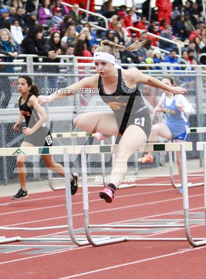 Thumbnail 3 in 4th Annual Randy Sturgeon Invitational (100, 100 HH, 300 LH, 400) photogallery.