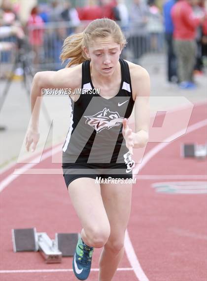 Thumbnail 3 in 4th Annual Randy Sturgeon Invitational (100, 100 HH, 300 LH, 400) photogallery.