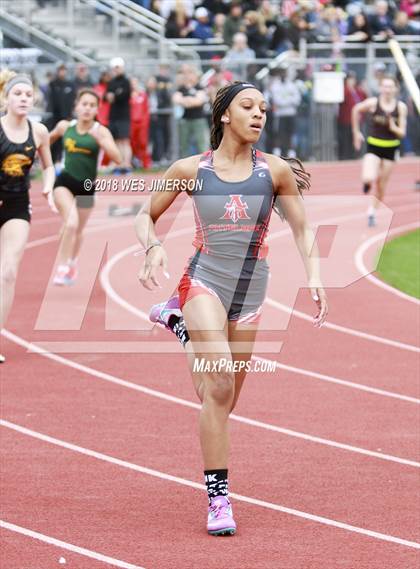 Thumbnail 2 in 4th Annual Randy Sturgeon Invitational (100, 100 HH, 300 LH, 400) photogallery.