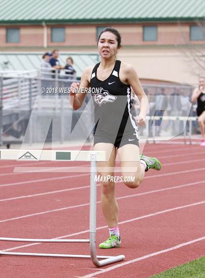 Thumbnail 1 in 4th Annual Randy Sturgeon Invitational (100, 100 HH, 300 LH, 400) photogallery.