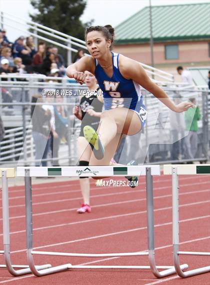 Thumbnail 3 in 4th Annual Randy Sturgeon Invitational (100, 100 HH, 300 LH, 400) photogallery.