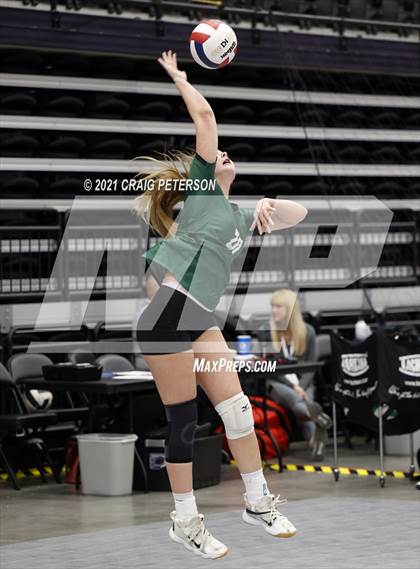 Thumbnail 2 in Desert Hills vs. Green Canyon (UHSAA 4A Quarterfinal Playoff) photogallery.