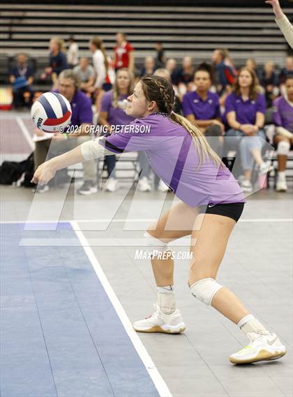 Thumbnail 2 in Desert Hills vs. Green Canyon (UHSAA 4A Quarterfinal Playoff) photogallery.