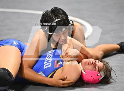 Thumbnail 3 in UIL Wrestling 5A-6A Finals (Round 3) photogallery.