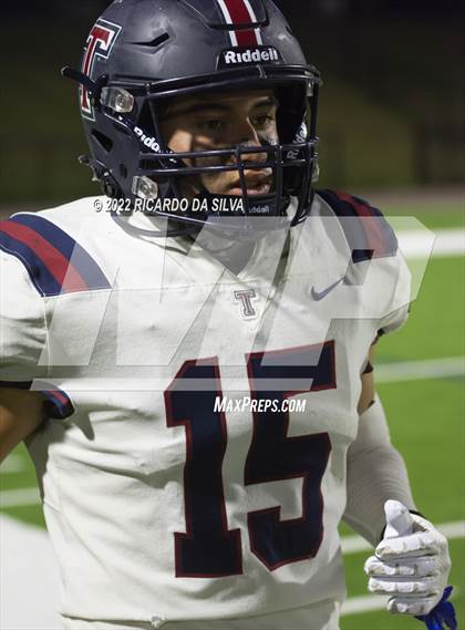 Thumbnail 2 in Tompkins vs Paetow photogallery.