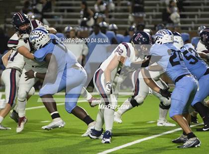 Thumbnail 3 in Tompkins vs Paetow photogallery.