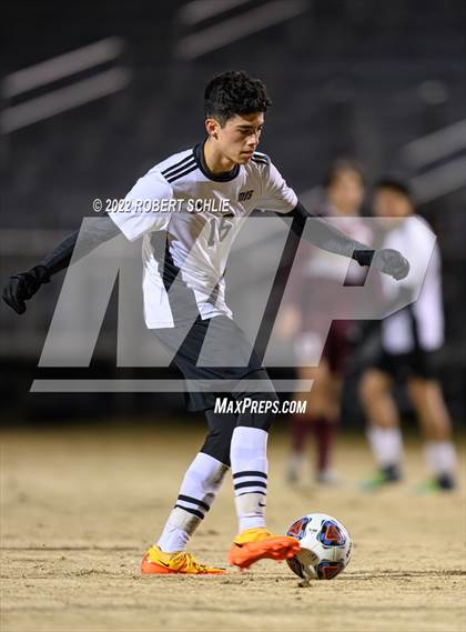 Thumbnail 3 in Modesto vs Whitney (CIF SJS Championship) photogallery.