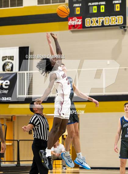 Thumbnail 1 in Dothan vs. Vestavia Hills photogallery.