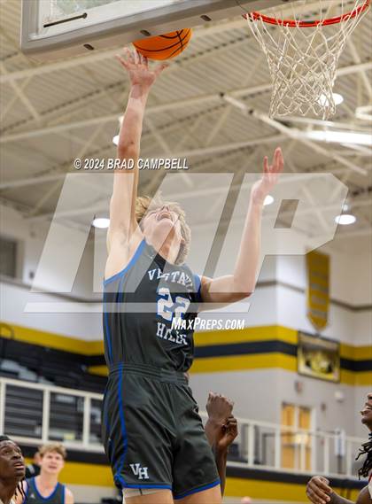 Thumbnail 1 in Dothan vs. Vestavia Hills photogallery.