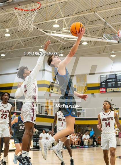 Thumbnail 1 in Dothan vs. Vestavia Hills photogallery.