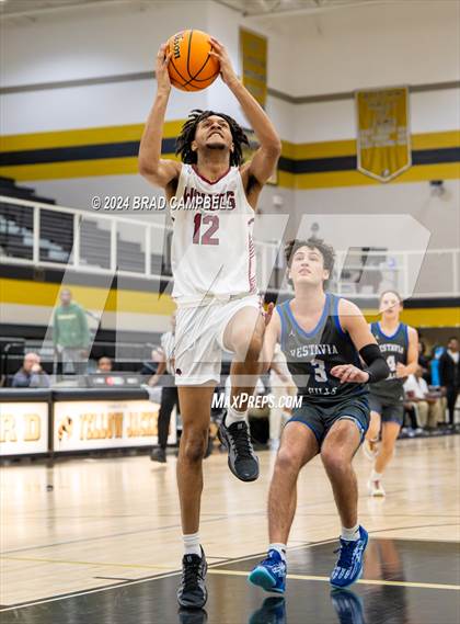 Thumbnail 3 in Dothan vs. Vestavia Hills photogallery.