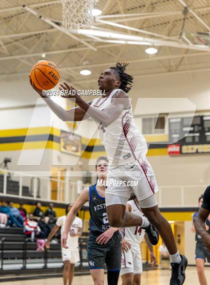 Thumbnail 3 in Dothan vs. Vestavia Hills photogallery.