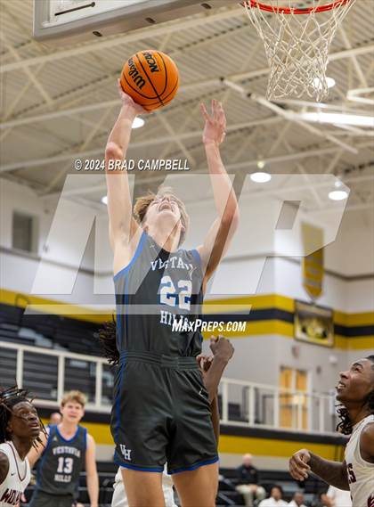 Thumbnail 3 in Dothan vs. Vestavia Hills photogallery.