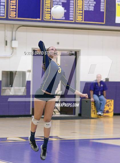 Thumbnail 2 in Turlock vs. Pitman (CIF SJS D1 Final) photogallery.