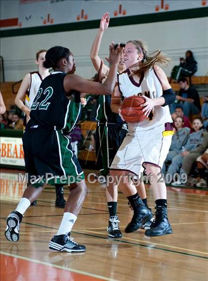 Thumbnail 3 in Arlington vs. Upland (Lady Bears Holiday Classic) photogallery.