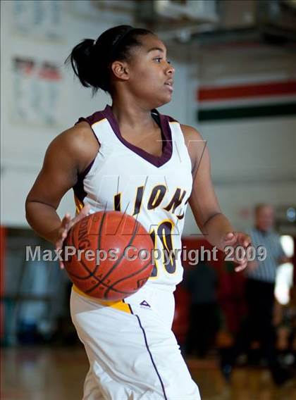 Thumbnail 1 in Arlington vs. Upland (Lady Bears Holiday Classic) photogallery.