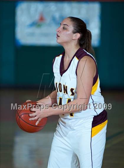 Thumbnail 1 in Arlington vs. Upland (Lady Bears Holiday Classic) photogallery.