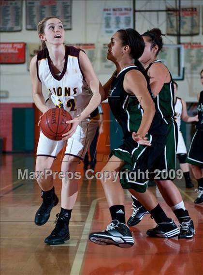 Thumbnail 3 in Arlington vs. Upland (Lady Bears Holiday Classic) photogallery.