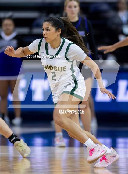 Thumbnail 2 in Bishop Manogue vs. Spanish Springs (NIAA 4A State Championship) photogallery.