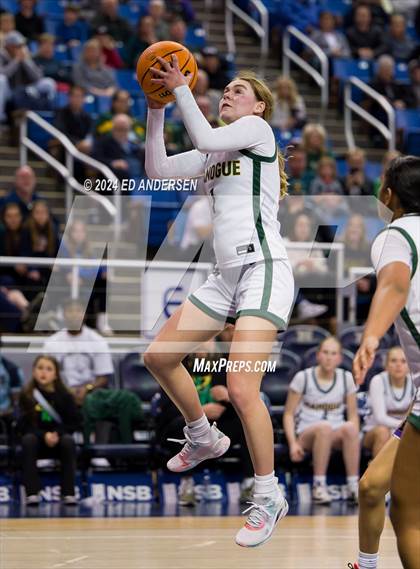Thumbnail 1 in Bishop Manogue vs. Spanish Springs (NIAA 4A State Championship) photogallery.