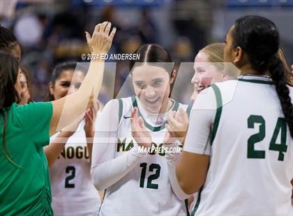 Thumbnail 1 in Bishop Manogue vs. Spanish Springs (NIAA 4A State Championship) photogallery.