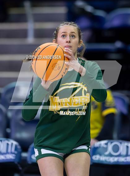 Thumbnail 2 in Bishop Manogue vs. Spanish Springs (NIAA 4A State Championship) photogallery.