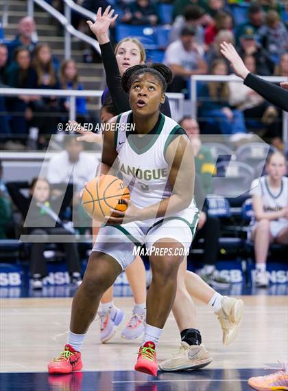 Thumbnail 3 in Bishop Manogue vs. Spanish Springs (NIAA 4A State Championship) photogallery.