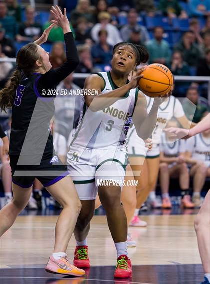 Thumbnail 2 in Bishop Manogue vs. Spanish Springs (NIAA 4A State Championship) photogallery.