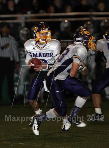 Thumbnail 3 in Amador Valley @ De La Salle (CIF NCS D1 Semifinal) photogallery.