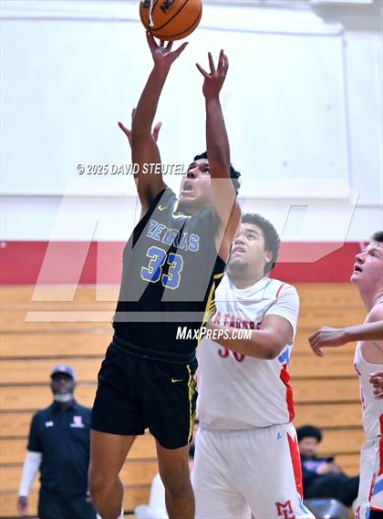 Thumbnail 3 in Lincoln @ Mira Loma photogallery.