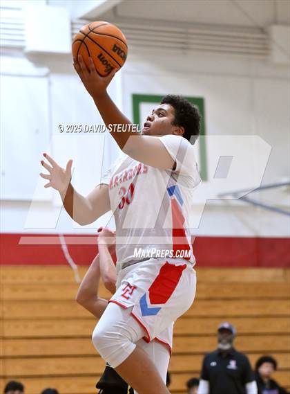 Thumbnail 3 in Lincoln @ Mira Loma photogallery.