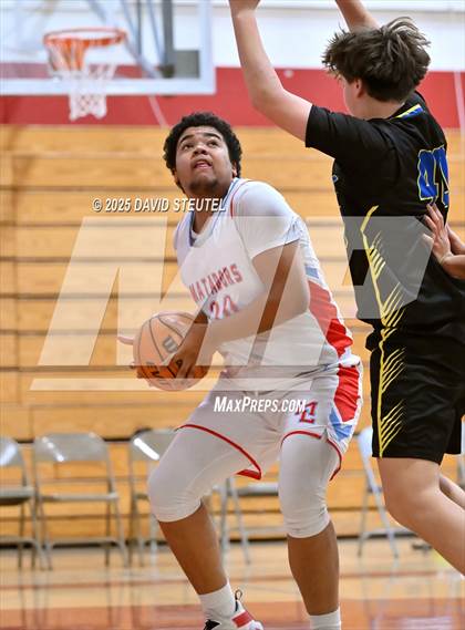 Thumbnail 1 in Lincoln @ Mira Loma photogallery.