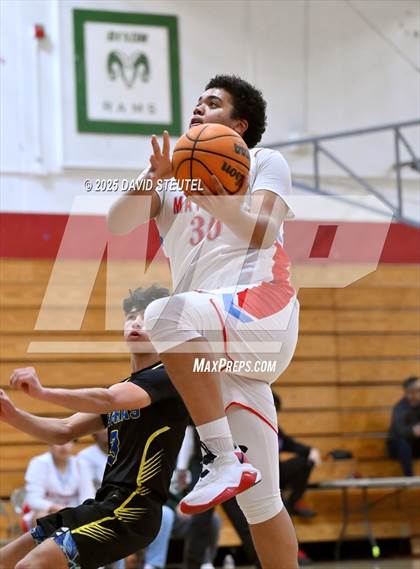 Thumbnail 2 in Lincoln @ Mira Loma photogallery.